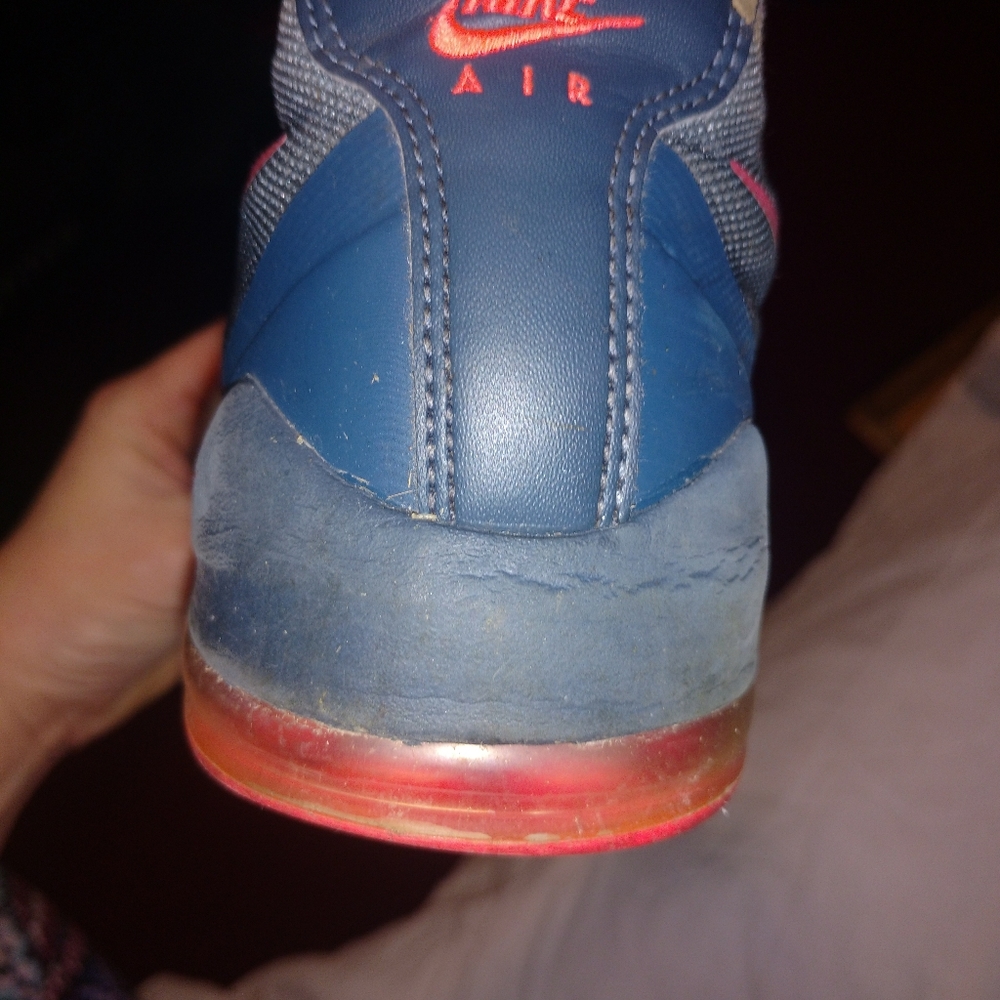 Nike shoes